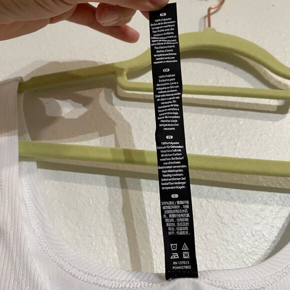 Wildfox Sport White Cropped Ribbed Tank Sz XL - Picture 7 of 12